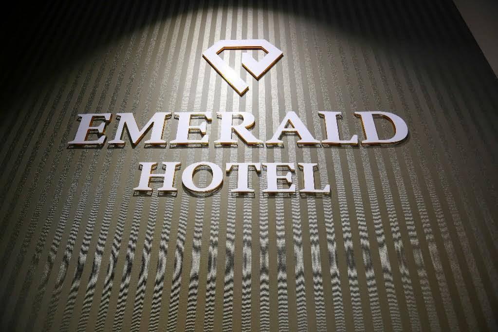 Emerald Boutique Hotel Tirana Zewnętrze zdjęcie