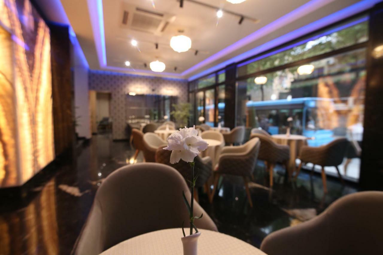 Emerald Boutique Hotel Tirana Zewnętrze zdjęcie