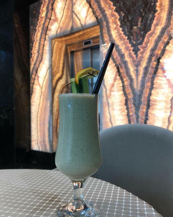 Emerald Boutique Hotel Tirana Zewnętrze zdjęcie